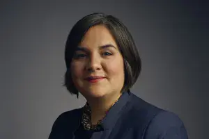 Elisa Villanueca Beard